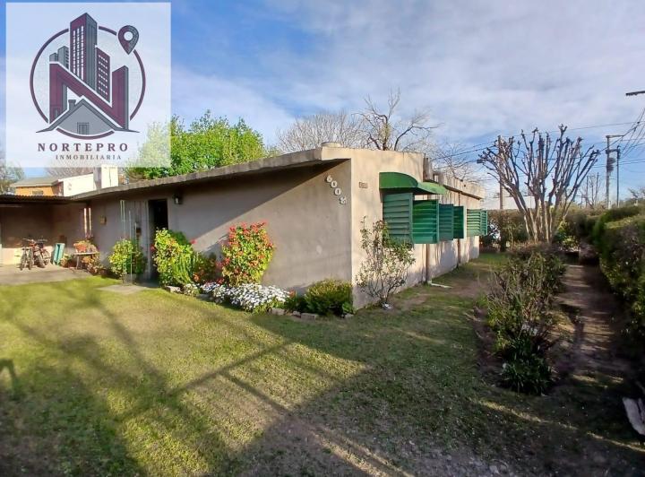 Casa · 379m² · 3 Ambientes · 2 Cocheras