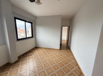 Departamento · 40m² · 2 Ambientes · Alquiler de Departamento 2 Ambientes / R. Mejia