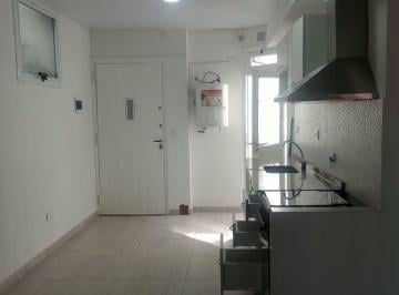 PH de 3 ambientes, Barracas · Unidad "Reciclada". Tres Amplios Ambientes. con Patio Propio. Sin Expensas.