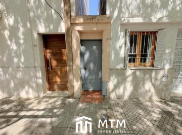 Casa · 93m² · 2 Dormitorios · Casa en Venta Rosario, Abasto.
