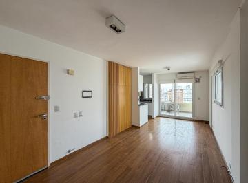 Departamento · 43m² · 2 Ambientes · Departamento de 1 Dormitorio en Zona Río con Balcón Aterrazado