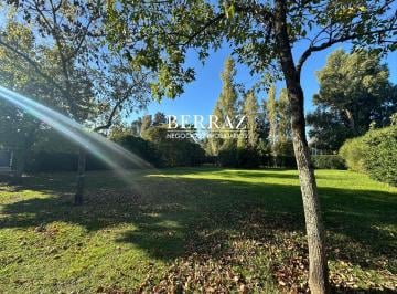 Terreno · 803m² · Lote en Venta Barrio Saint Matthews 803 m² Pilar, Zona Norte