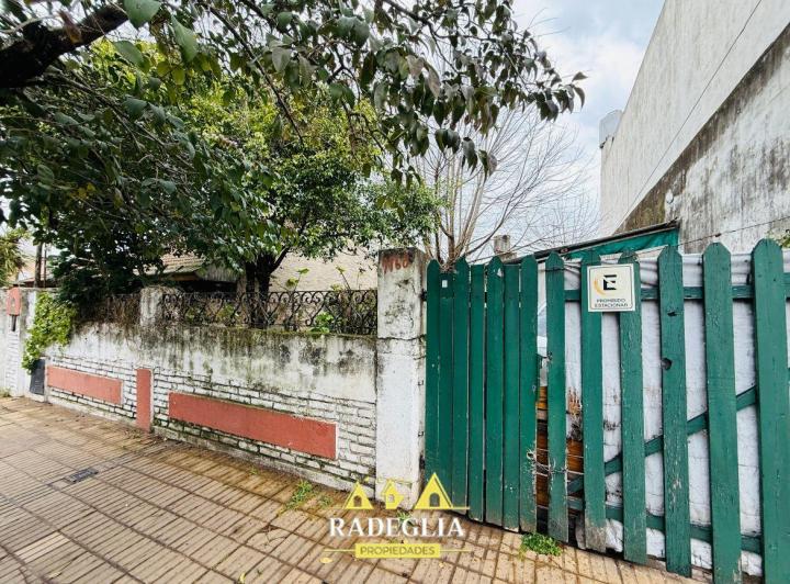 Casa · 10m² · 3 Ambientes · 2 Cocheras