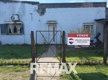 Casa · 120m² · 4 Ambientes · 1 Cochera · Casa Santa Isabel con Terreno 750 m²