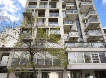Departamento de 3 ambientes, La Plata · Venta Departamento 2 Dorm. Frente a Plaza Olazabal, 7 y 38.