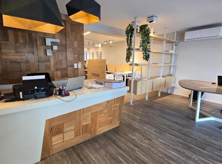 Oficina comercial · 285m² · 9 Ambientes