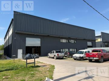 Bodega-Galpón · 1350m² · Deposito con Oficina en Parque Industrial Moreno 2