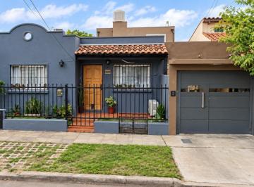 PH · 74m² · 3 Ambientes · 2 Cocheras · PH / Dúplex Venta Ituzaingó Norte 3 Ambientes