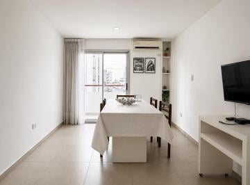 Departamento · 62m² · 2 Ambientes · Departamento Amoblado en 50 E/ 4 y 5