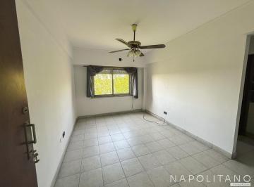 Departamento · 40m² · 2 Ambientes · Departamento en Alquiler Calle 32 Esquina 6