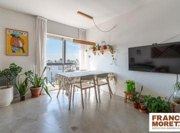 Departamento · 58m² · 3 Ambientes · 3 Ambientes en Piso Alto | Luz de Mañana y Todo El Día | a Pasos del Subte y Av San Juan