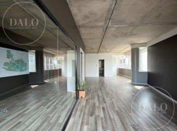 Oficina comercial · 78m² · 2 Ambientes · 1 Cochera · Oficina en Esquina con Despacho Vidriado Super Amplio Frente Al Centro Comercial de Nordelta