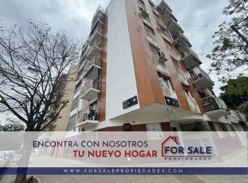 Departamento de 3 ambientes, Monte Castro · Departamento 3 Ambientes - Al Frente con Vista Abierta