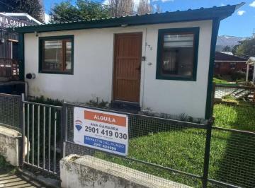 Casa · 65m² · 4 Ambientes · Alquiler de Casa - Gob. Paz 200 - Zona Centrica