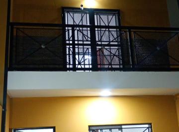 Casa de 3 ambientes, Lanús · Alquiler de Duplex en Remedios de Escalada