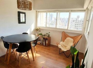 Departamento · 30m² · 2 Ambientes · Apto Crédito, Depto 1d1b Tot Renovado y Excelente Ubicación!
