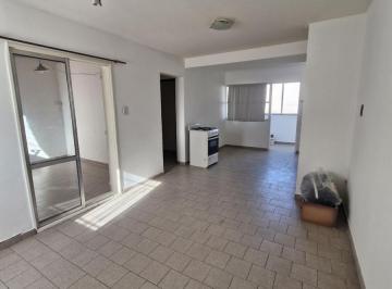 Departamento · 79m² · 5 Ambientes · Venta - Dpto. 3 Dorm. Remodelado - Barrio 1200 Viviendas - Cipolletti