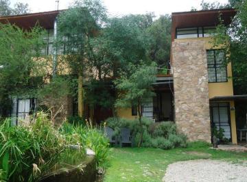 Casa · 670m² · 9 Ambientes · Casa y Cabañas en Venta a 20 Km de Merlo