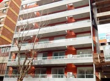 Garage · 10m² · 1 Cochera · Venta Cochera Fija en Edificio Moderno en Belgrano - Oportunidad - Apto Credito Hipotecario