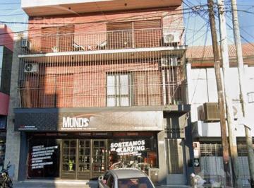Departamento · 53m² · 2 Ambientes · Departamento 2 Ambientes con Balcón Al Frente en Venta - Quilmes Oeste
