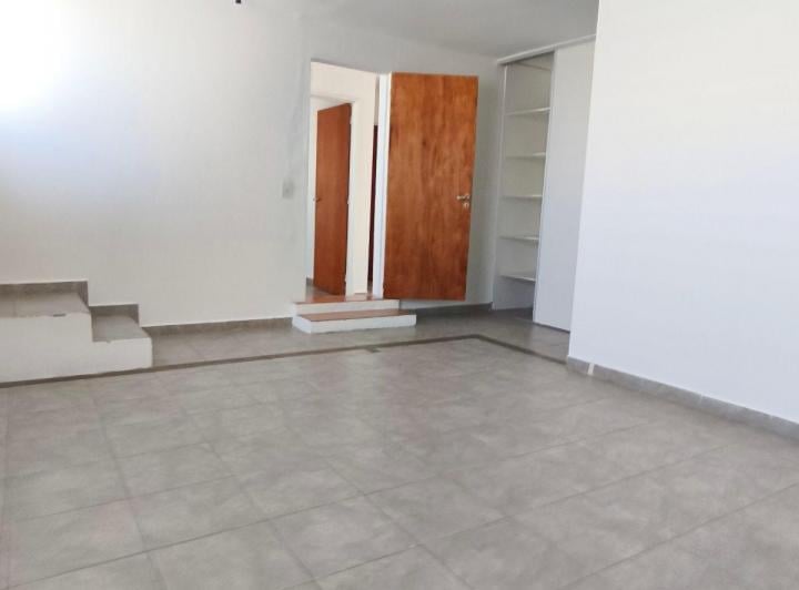 Departamento en alquiler en Ayacucho · 4 ambientes