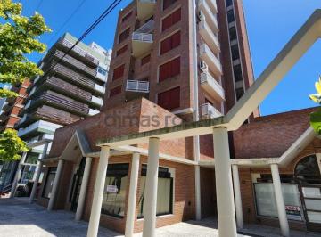Local comercial · 363m² · 1 Cochera · 🔥 Gran Local en El Corazon Comercial de Pinamar 🔥