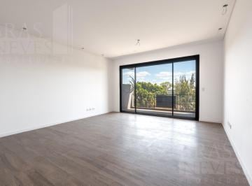 Departamento · 82m² · 3 Ambientes · 1 Cochera · Departamento. "Olivos Golf". Contrafrente con Vista a Jardínes.