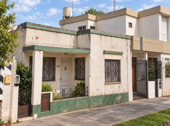 Terreno · 235m²