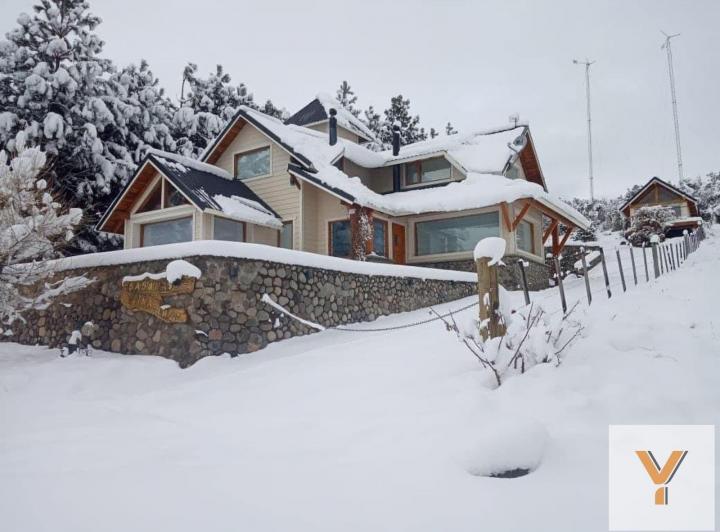 Casa · 400m² · 8 Ambientes