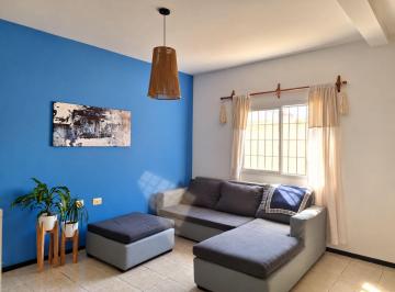 Departamento · 83m² · 3 Ambientes · 1 Cochera · Departamento - Godoy Cruz
