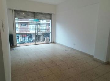 Departamento de 3 ambientes, Mar del Plata · Alquiler Departamento 3 Ambientes con Balcón a La Calle y Terraza! 24 Meses