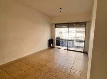 Departamento de 3 ambientes,  · Alquiler Departamento 3 Ambientes con Balcón a La Calle y Terraza! 24 Meses