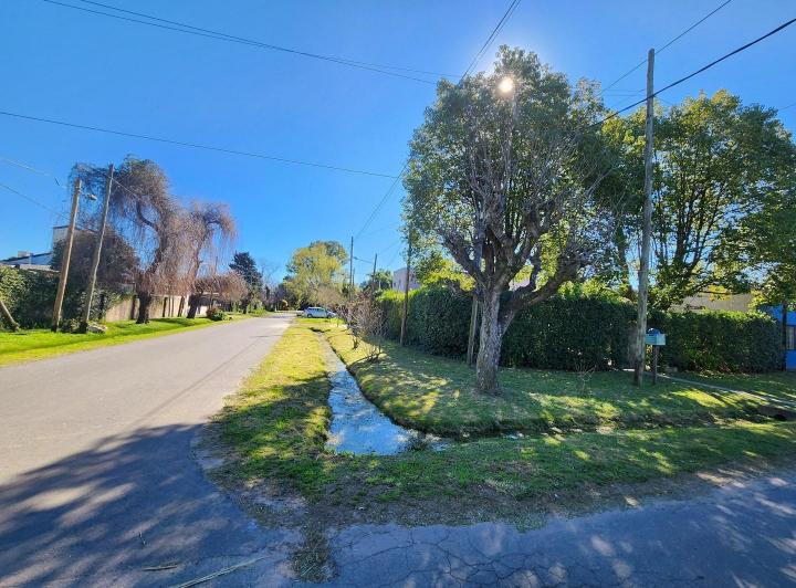 Terreno · 246m²