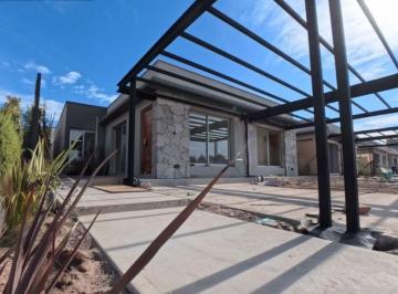 Casa de 3 ambientes, Maipú · Francisco Guevara