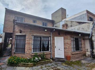 Casa · 160m² · 5 Ambientes · 2 Cocheras · Venta Casa 5 Ambientes Merlo