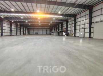Bodega-Galpón · 3920m² · 1 Ambiente · 5 Cocheras · Nave Industrial Deposito Galpón de 3.920 m² en Alquiler Dentro de Parque Industrial en Escobar