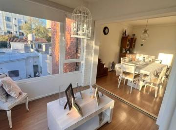 Departamento · 95m² · 3 Dormitorios · 1 Cochera · Semipiso de 3 Amb. C/dependencias, Cochera y Baulera, Reciclado, La Perla, Mar del Plata