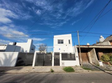 JYB-JYB-2496_2 · Duplex en Venta de 2 Dorm. y Patio
