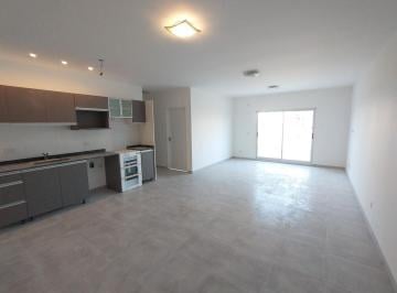 PH · 45m² · 2 Ambientes · Amplio PH 2 Amb Fte Bcon Terraza. Bajas Expensas.