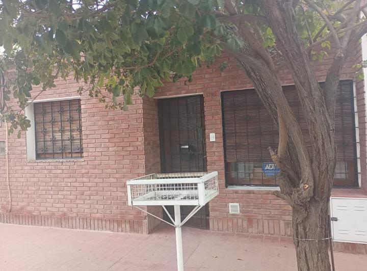 Casa · 49m² · 4 Ambientes