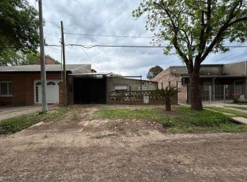 Casa · 70m² · 4 Ambientes · Venta Casa 2 Dorm. B° Oeste