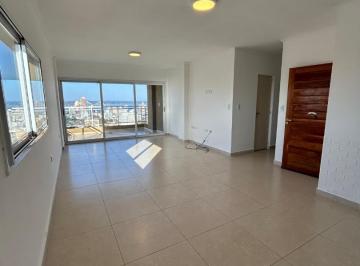 Departamento · 162m² · 4 Ambientes · 1 Cochera · Departamento de Primera Categoría, 3 Dorm.