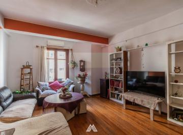 Departamento · 129m² · 6 Ambientes · Vende Apartamento 3 Dorm. + 1 en Cordón