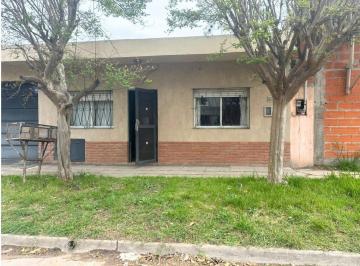 Casa · 75m² · 3 Ambientes · Alquiler Casa 3 Ambientes Todos Los Servicios Paso del Rey