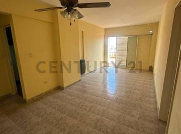 Departamento · 86m² · 4 Ambientes · ¡Oportunidad Única en Barrio San Martín! Amplio Departamento de 3 Dorm.