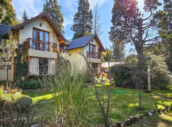 Casa · 55m² · 3 Ambientes · 1 Cochera
