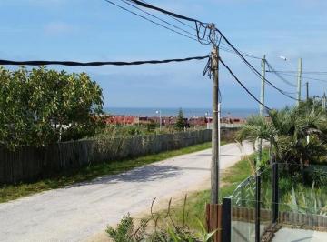 Departamento · 80m² · 4 Ambientes · 1 Cochera · 3 Dorm. | 18 de Julio
