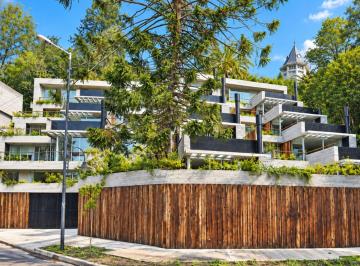Departamento · 90m² · 3 Ambientes · 1 Cochera · Venta Dpto. 3 Ambientes, Punta Chica, Patio, Parrilla