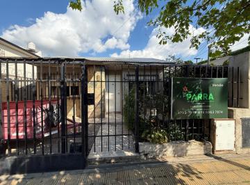 Casa · 204m² · 5 Ambientes · 1 Cochera · Lote con Dos Casas en Olivos. Oportunidad de Vivienda Multifamiliar