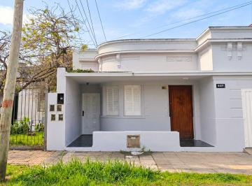 PH de 3 ambientes, Quilmes · Venta PH 3 Ambientes con Patio y Terraza – Apto Crédito